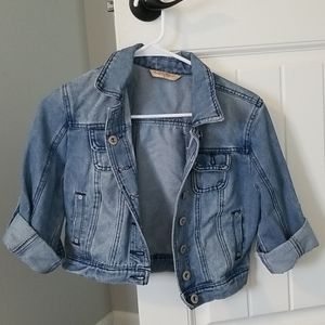 Cropped jean jacked